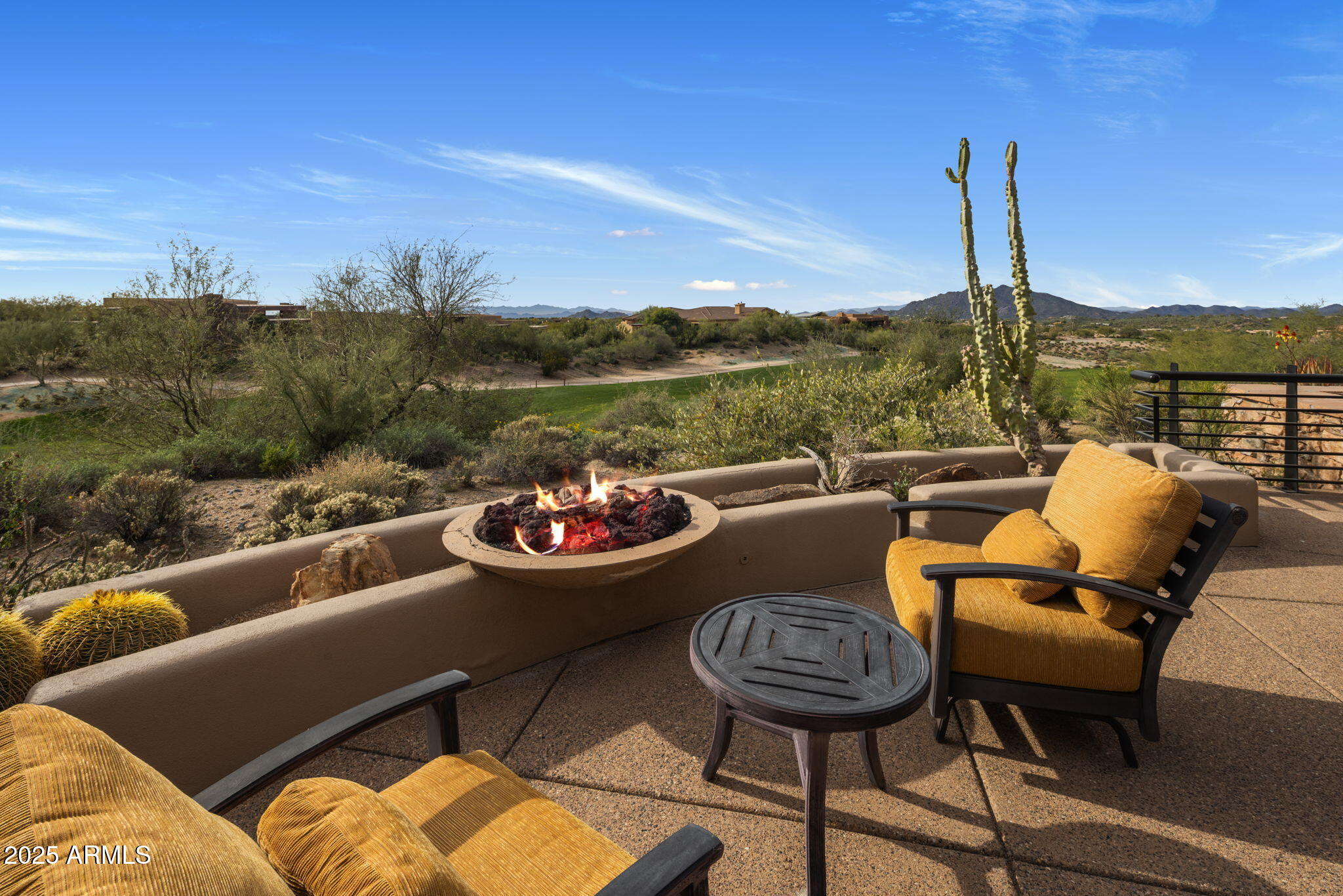 9807 E BROKEN SPUR Drive