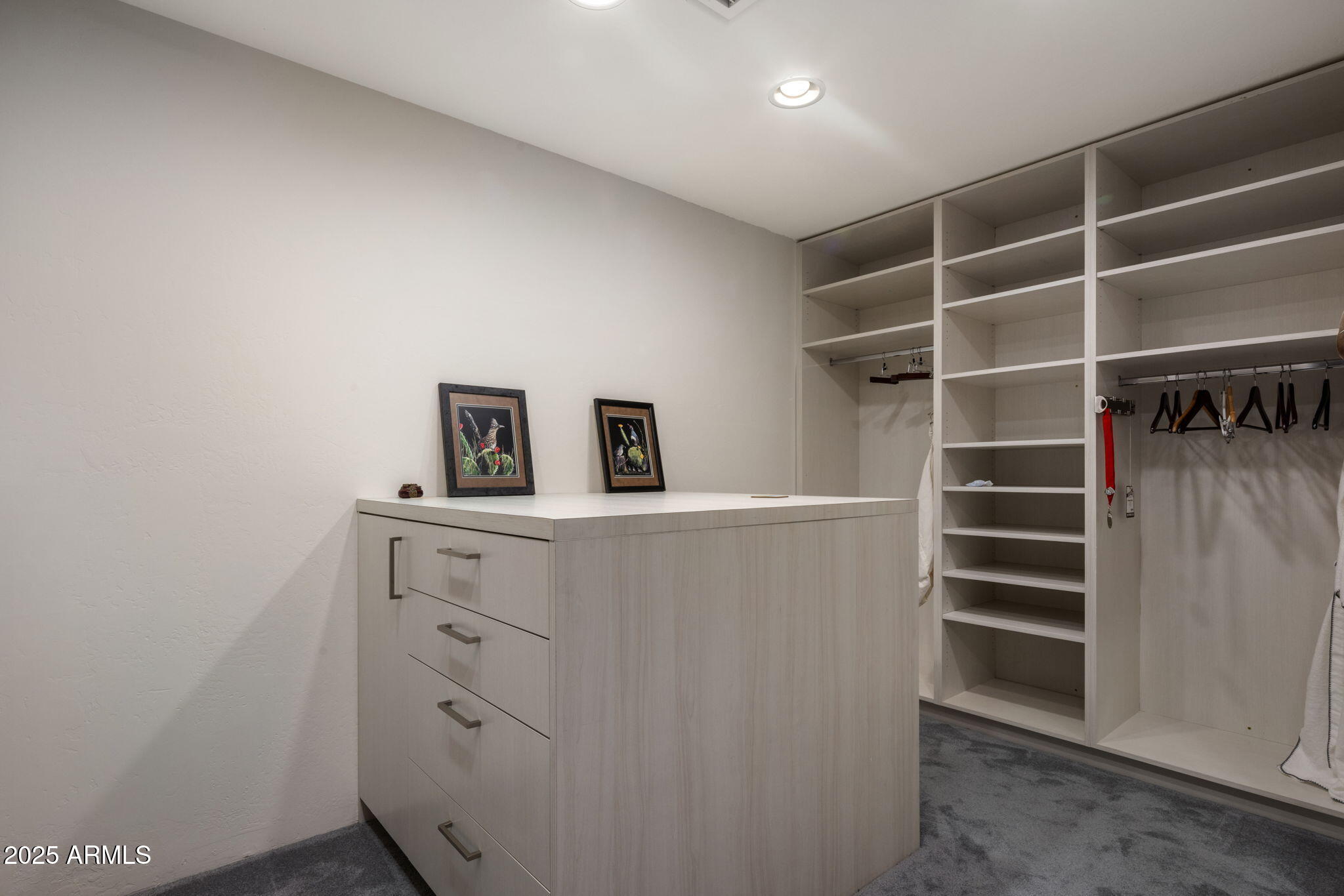 9807 E BROKEN SPUR Drive