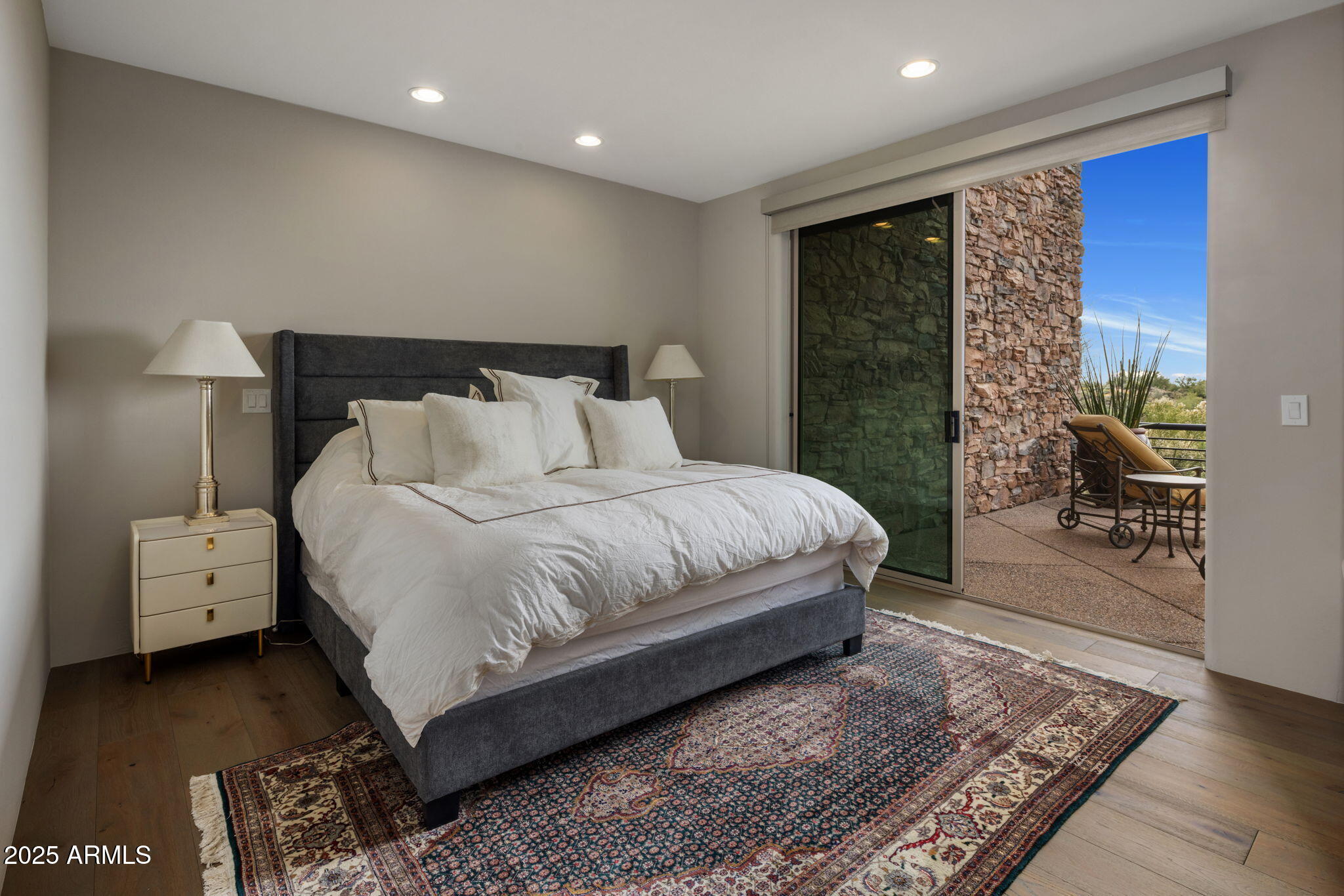 9807 E BROKEN SPUR Drive