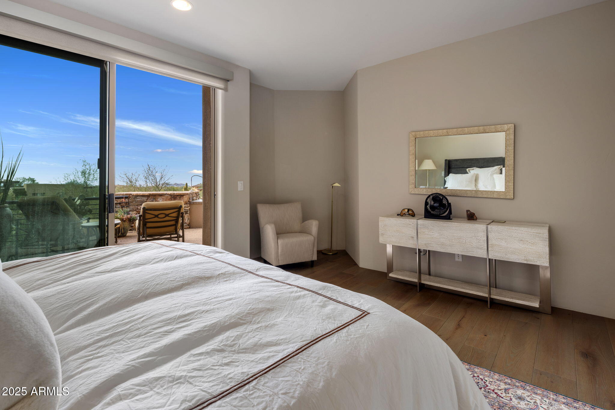 9807 E BROKEN SPUR Drive