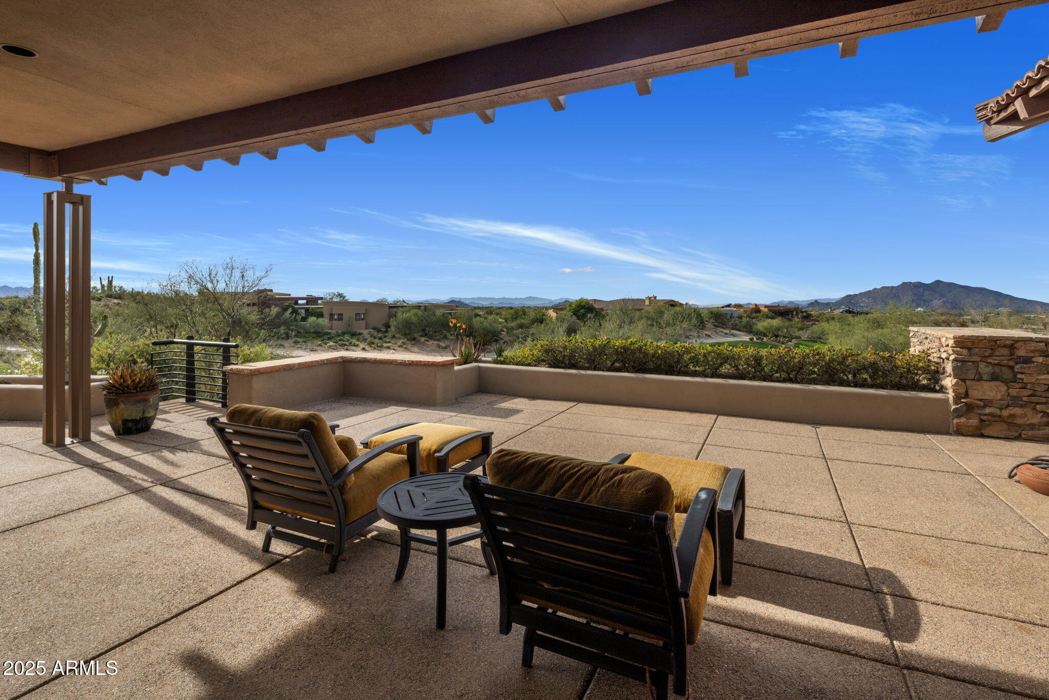 9807 E BROKEN SPUR Drive