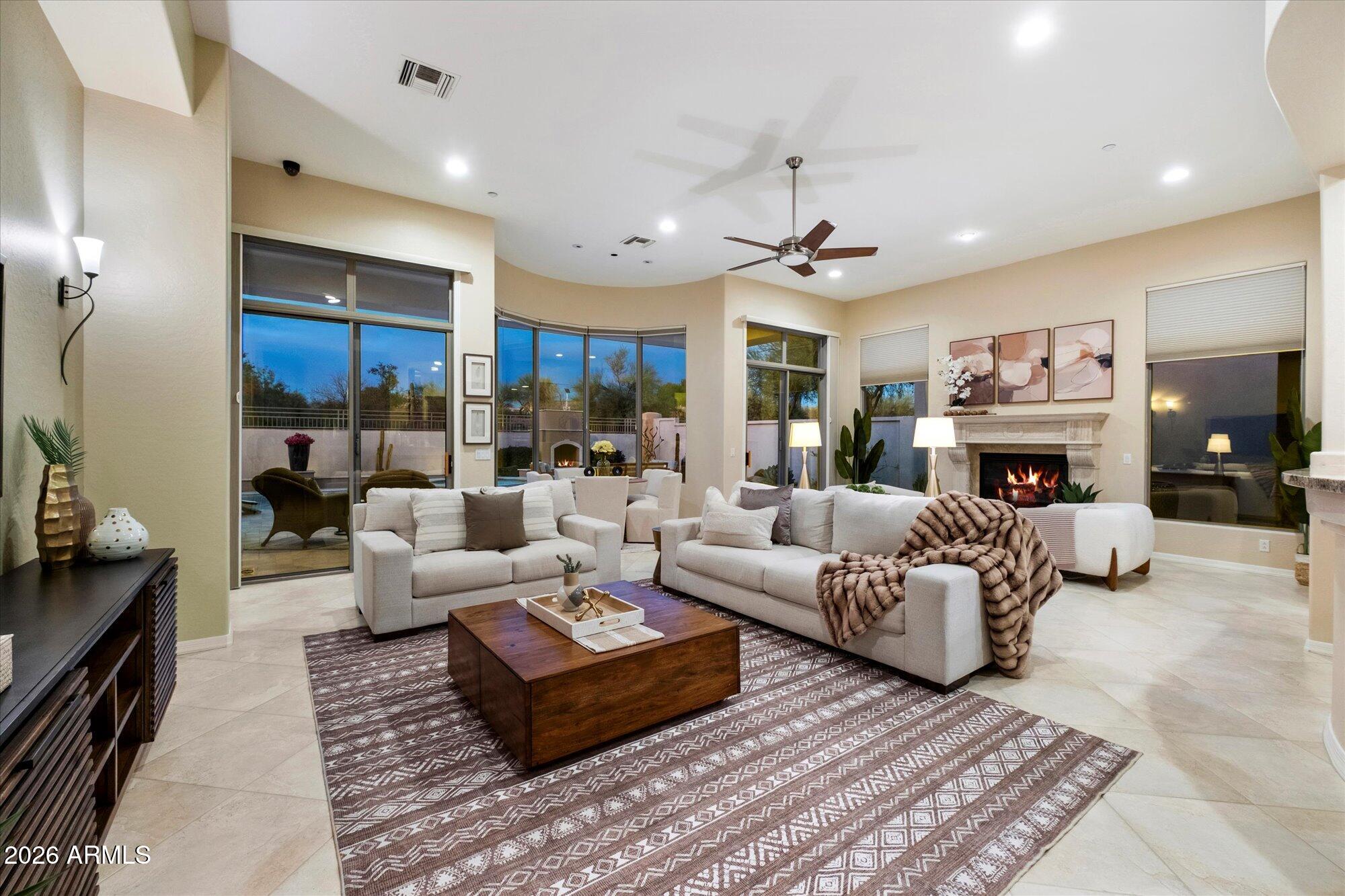 7736 E OVERLOOK Drive