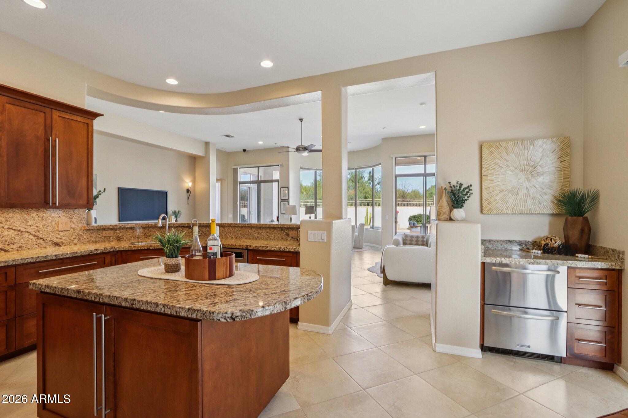 7736 E OVERLOOK Drive