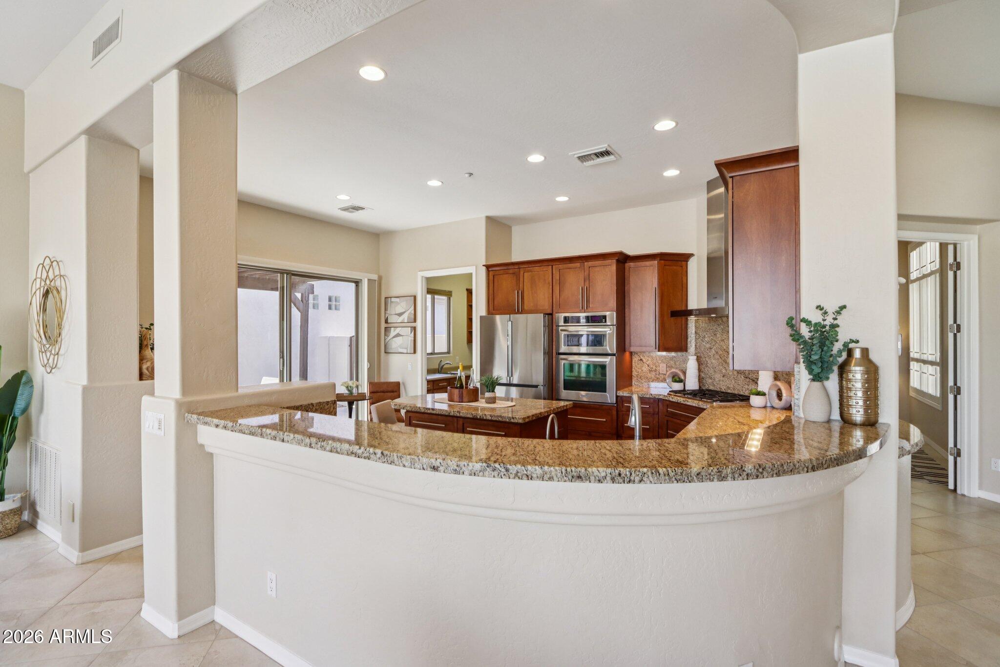 7736 E OVERLOOK Drive