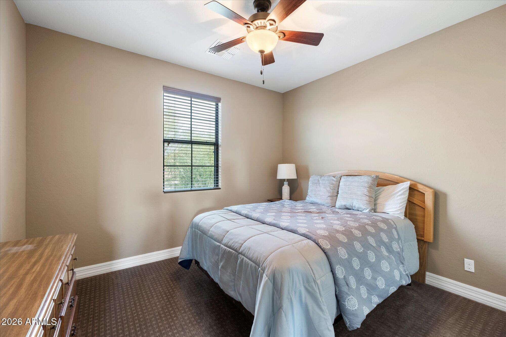 10043 E HILLSIDE Drive