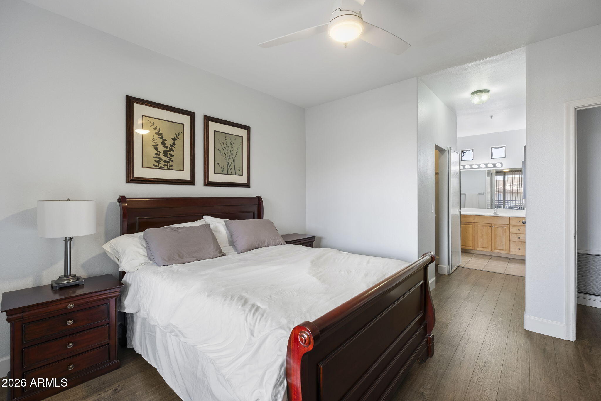 19777 N 76TH Street 3290