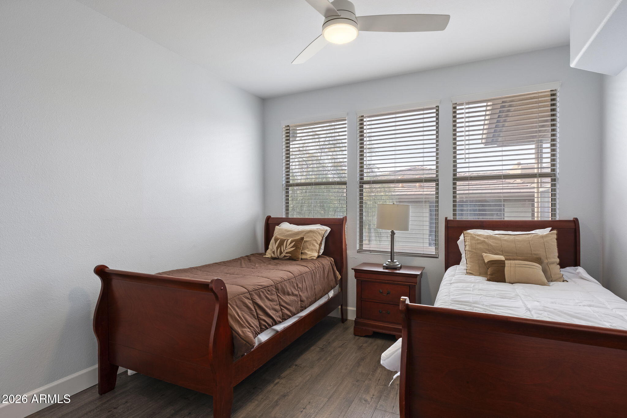 19777 N 76TH Street 3290