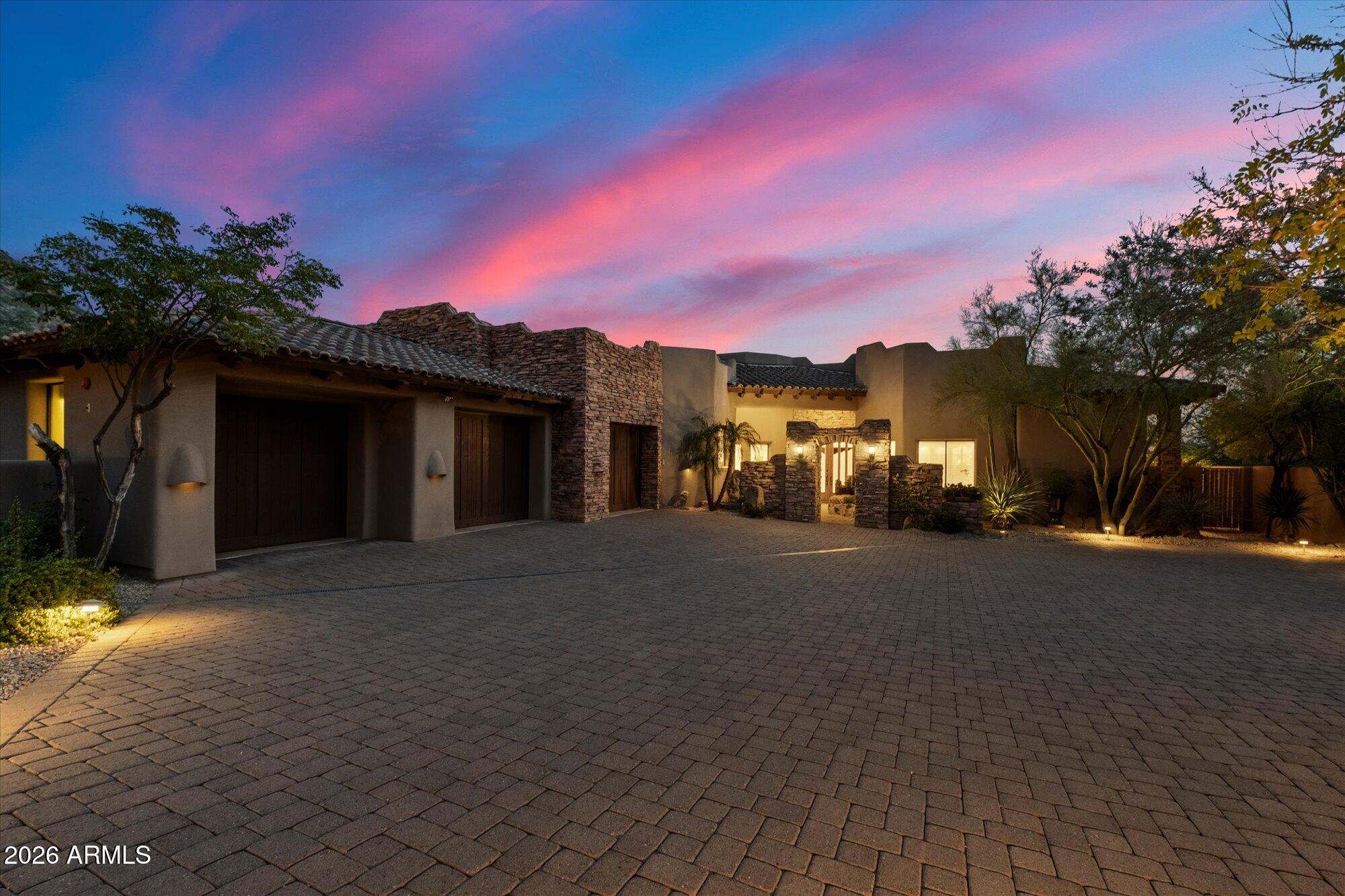 10040 E HAPPY VALLEY Road 479