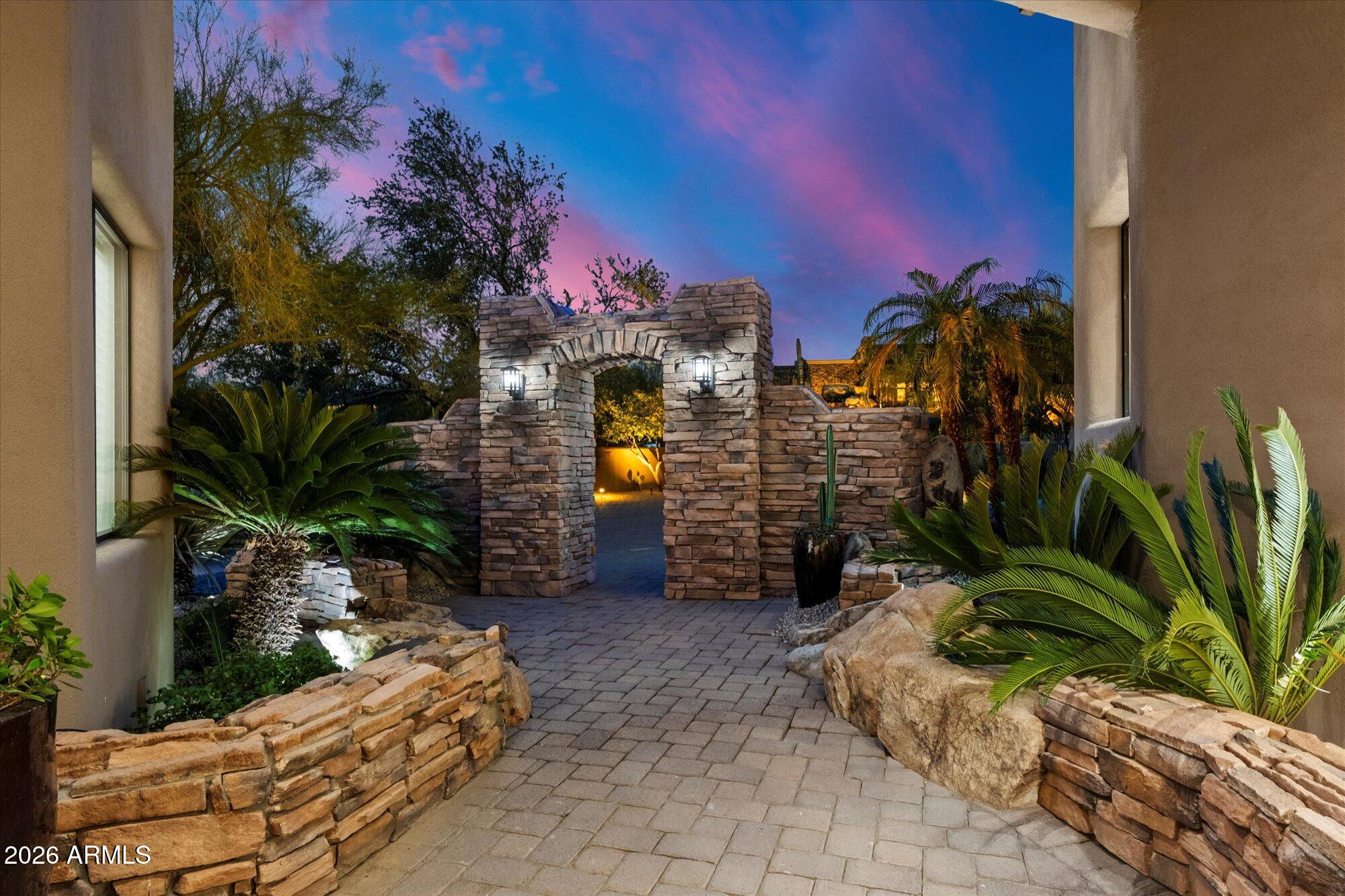 10040 E HAPPY VALLEY Road 479