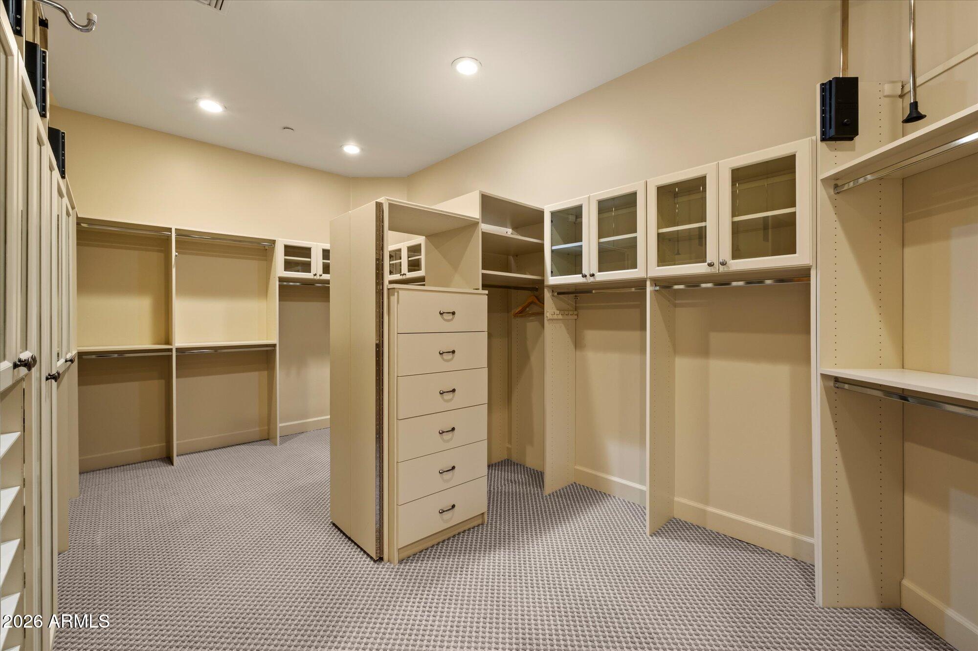 10040 E HAPPY VALLEY Road 479