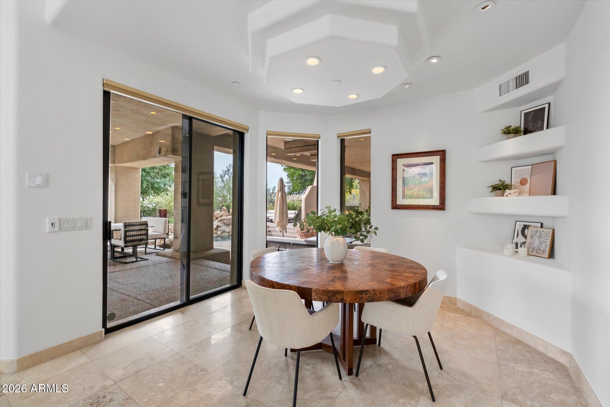 10040 E HAPPY VALLEY Road 479