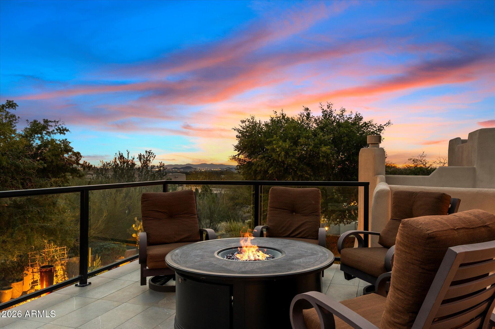 10040 E HAPPY VALLEY Road 479