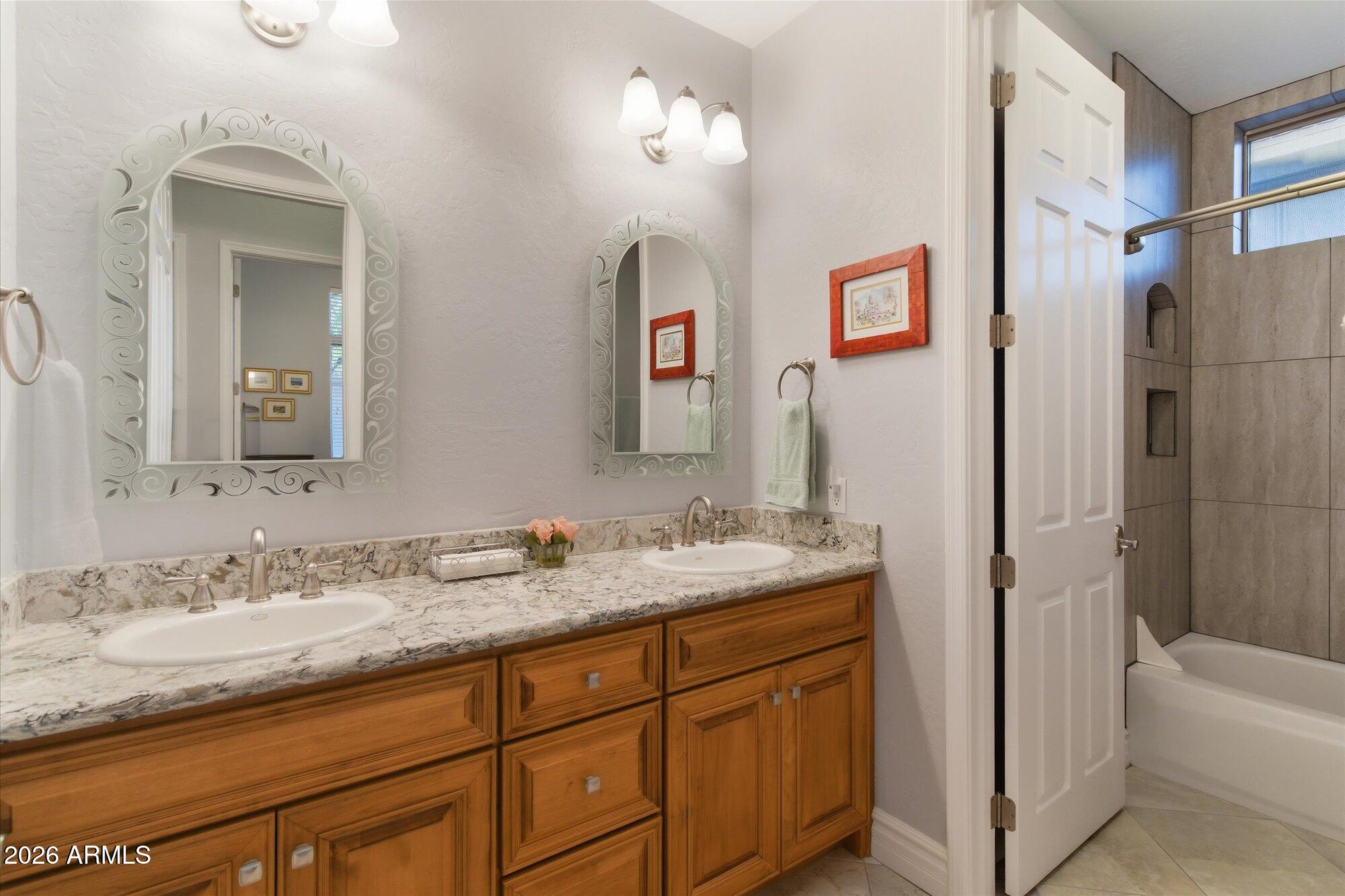 13526 E DEL TIMBRE Drive