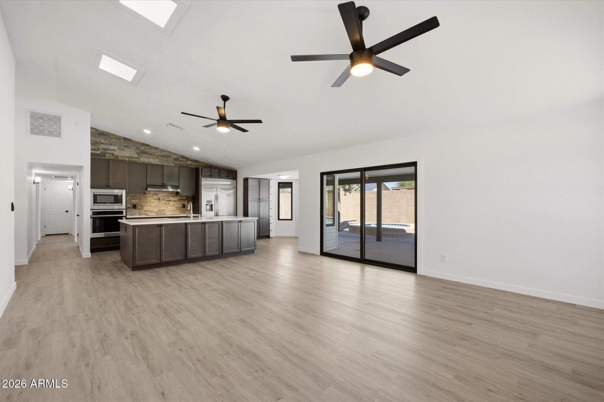 6204 W GARDEN Drive