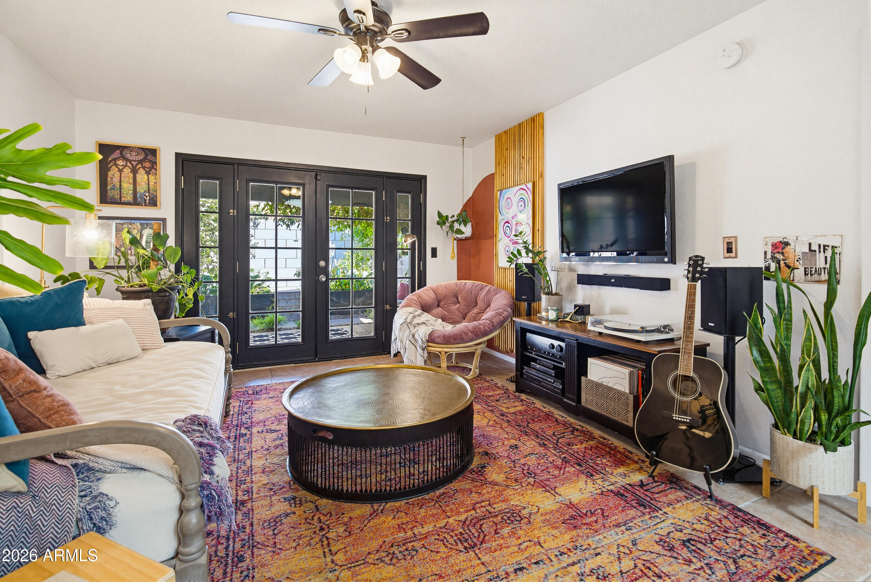 2506 E VILLA MARIA Drive
