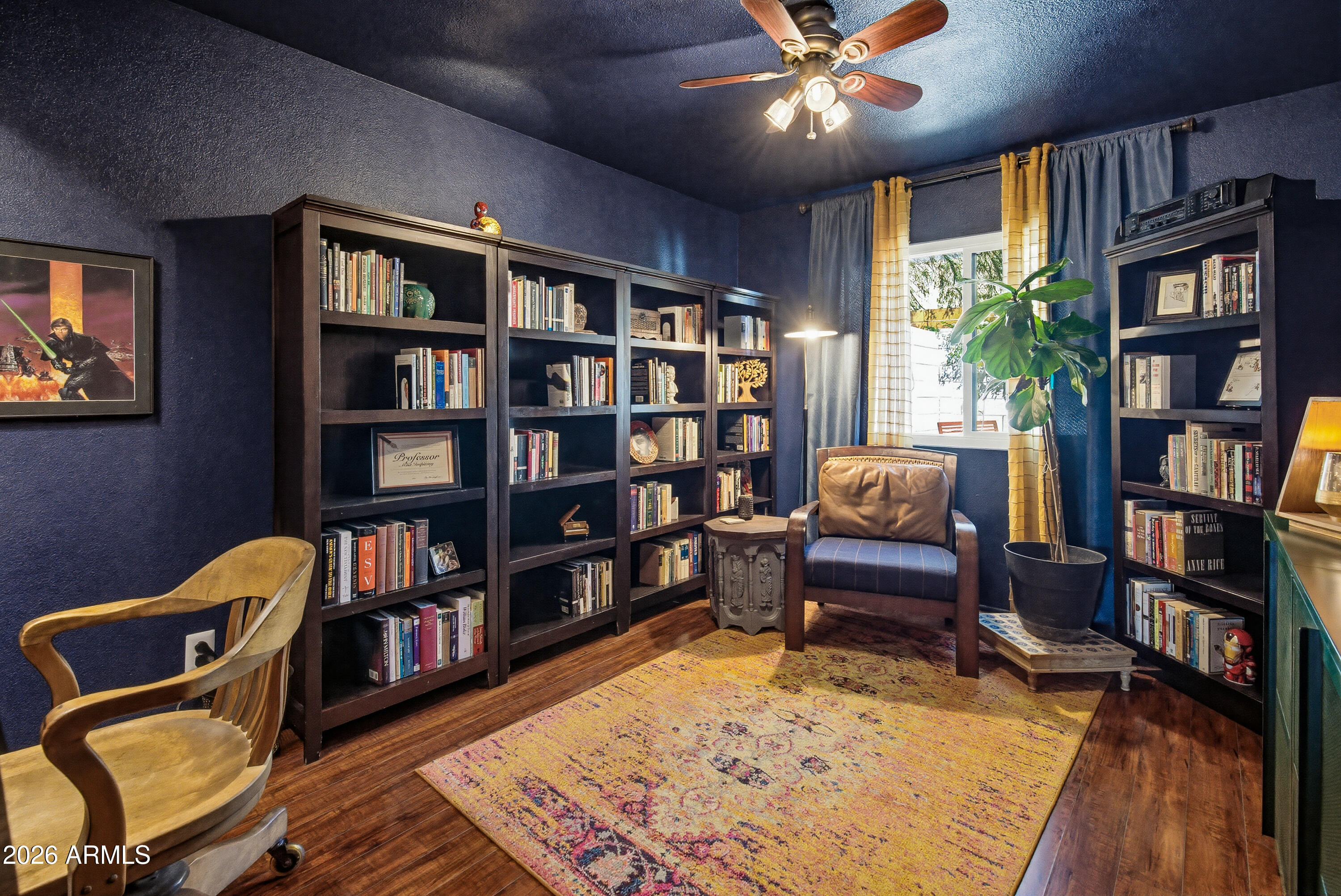 2506 E VILLA MARIA Drive