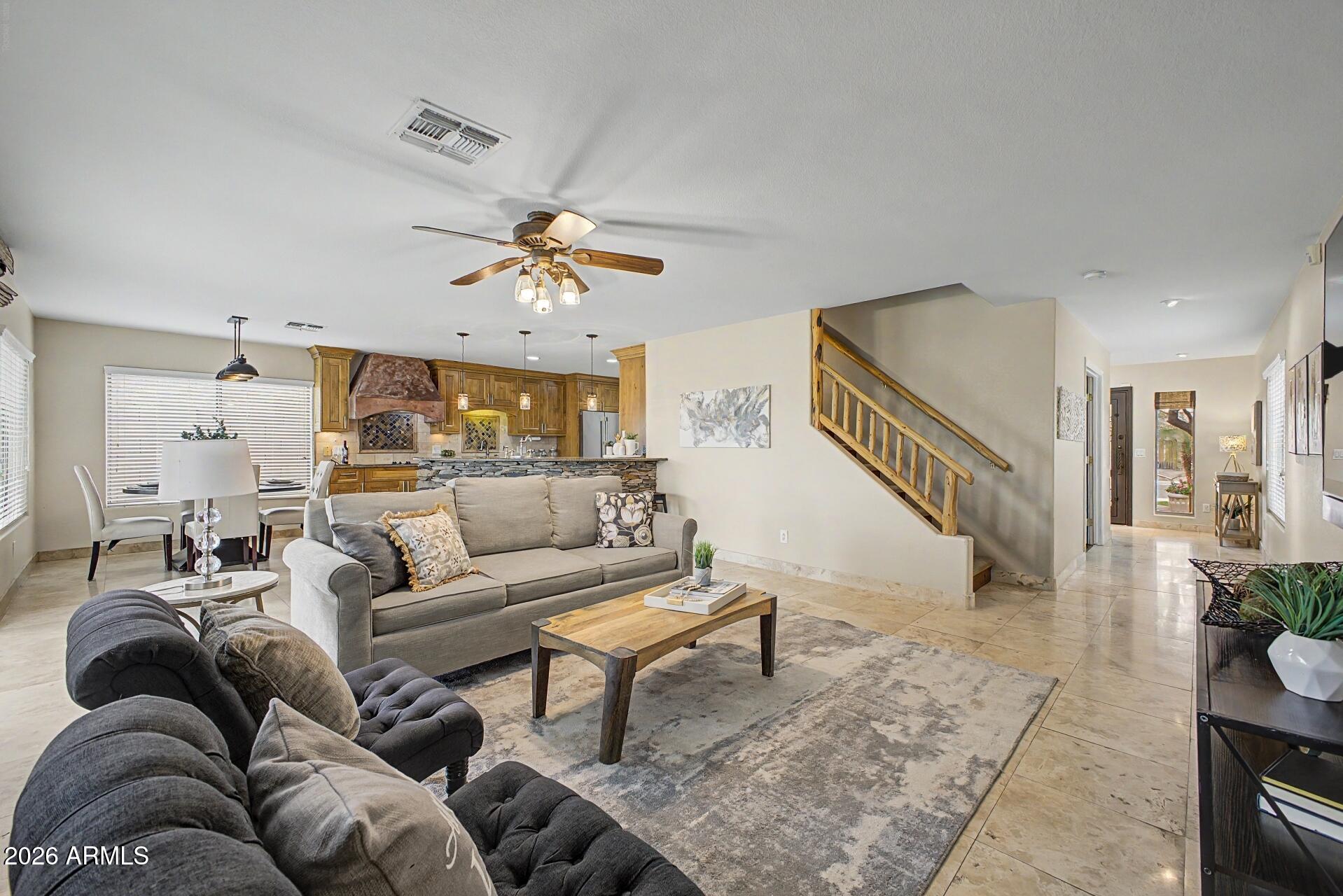 2227 E PARKSIDE Lane