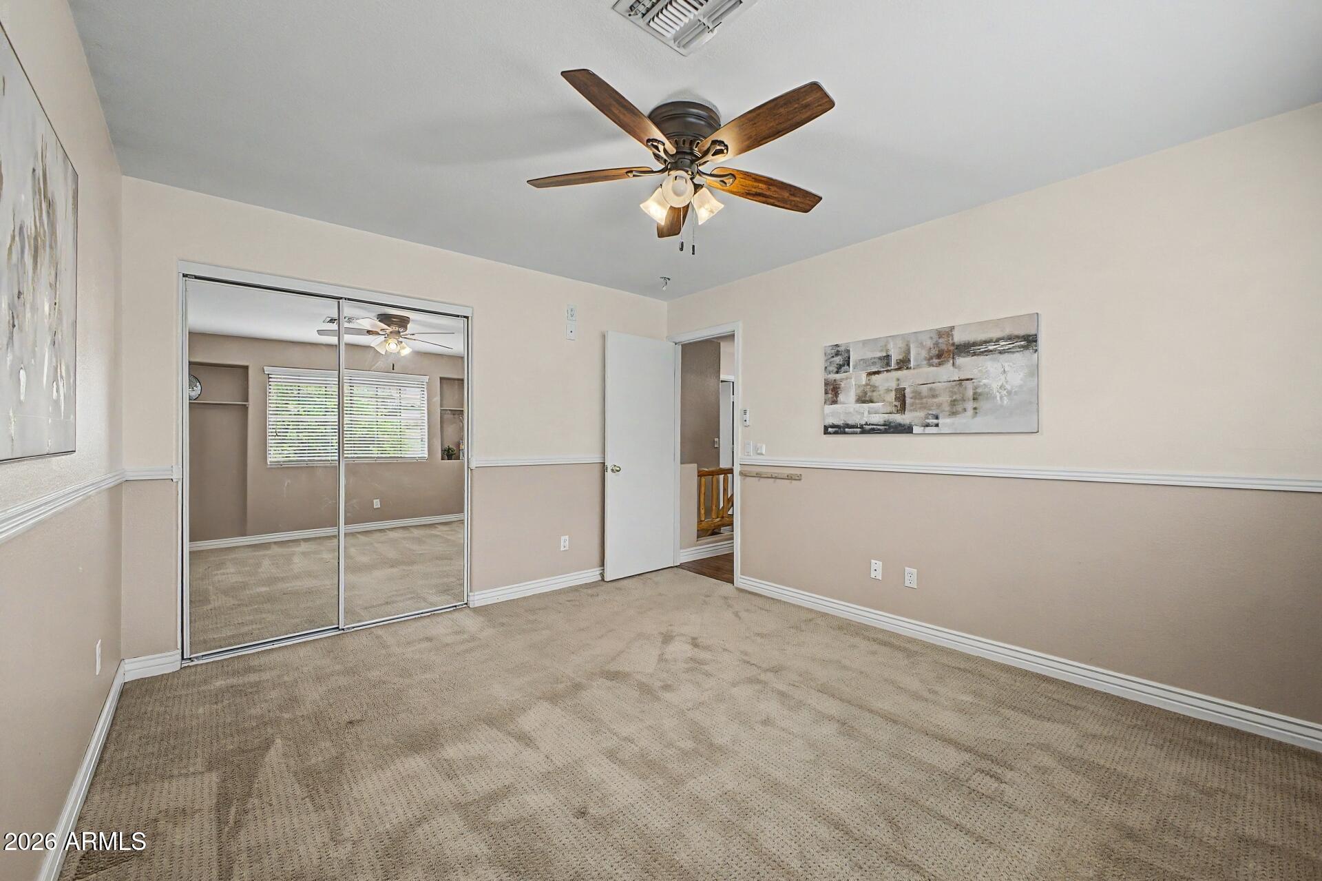 2227 E PARKSIDE Lane