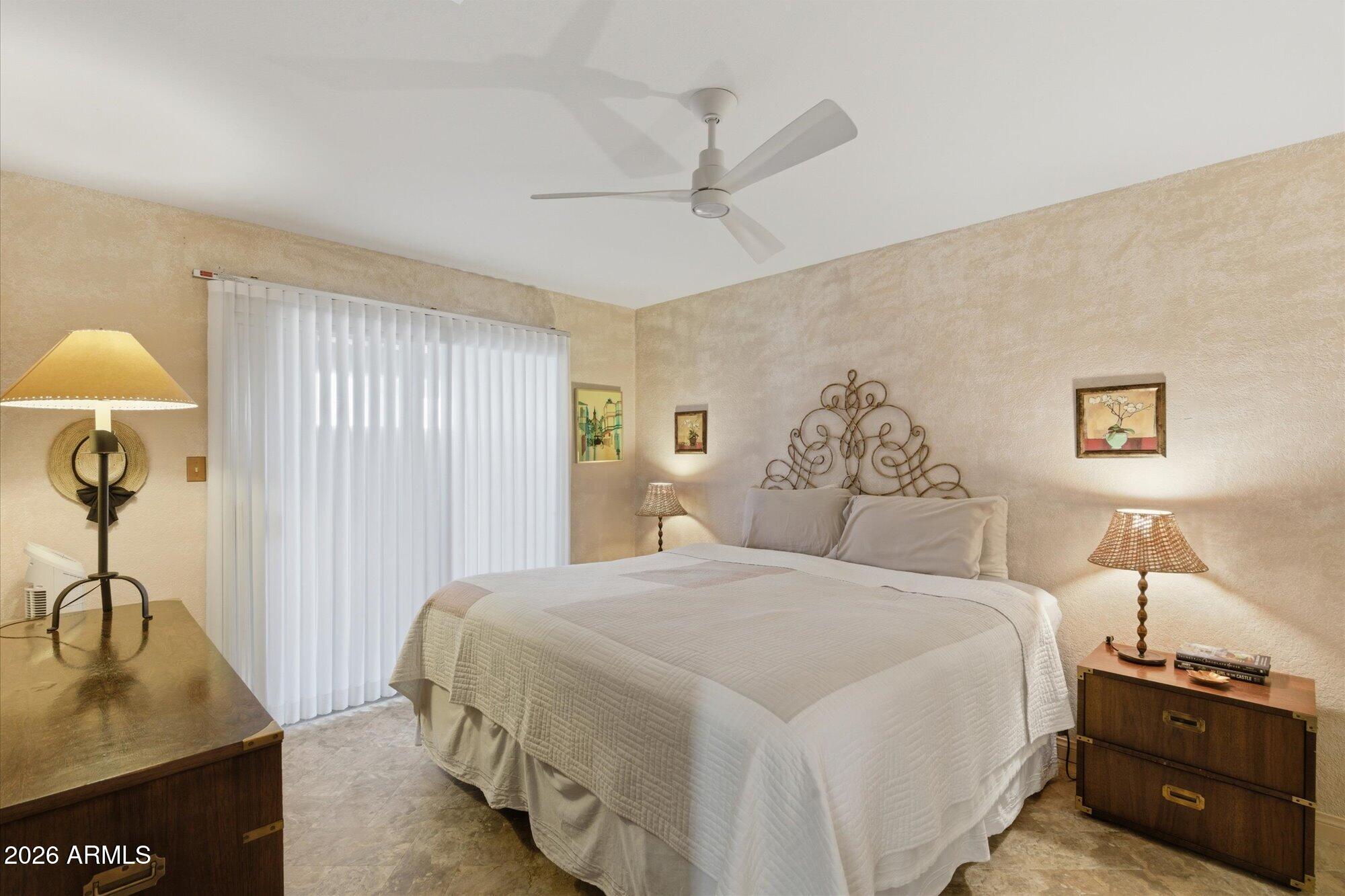 501 W TONOPAH Drive 6