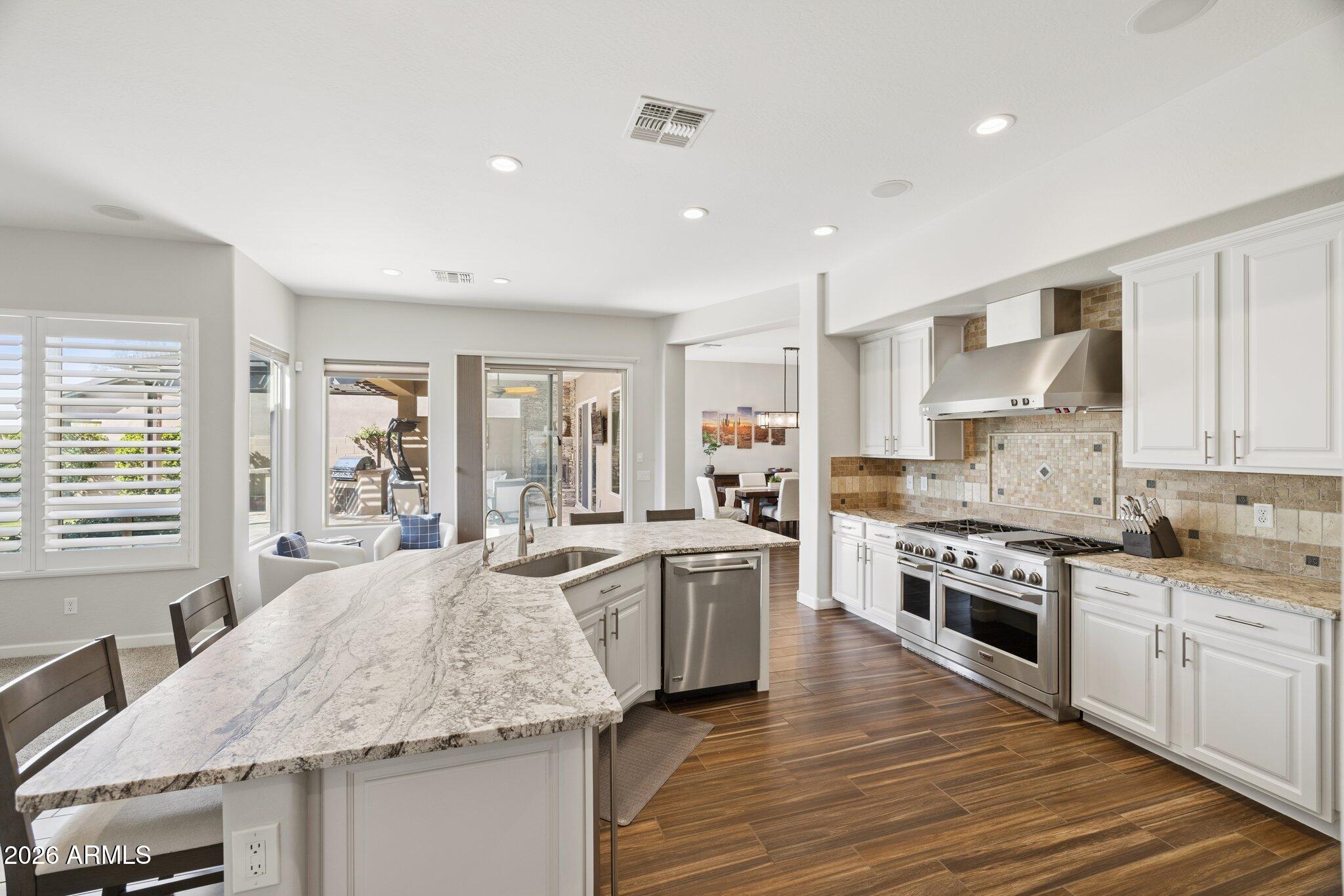 5831 E SIERRA SUNSET Trail