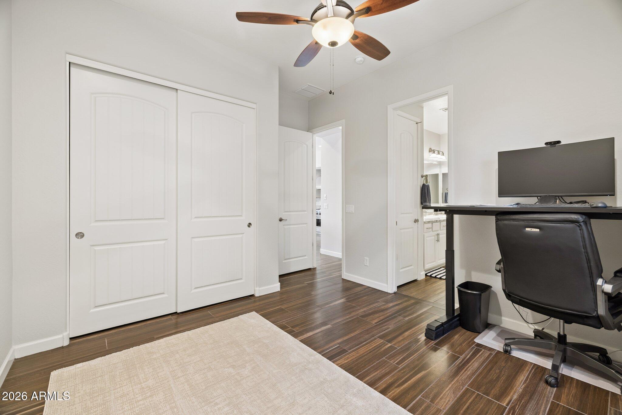 5831 E SIERRA SUNSET Trail