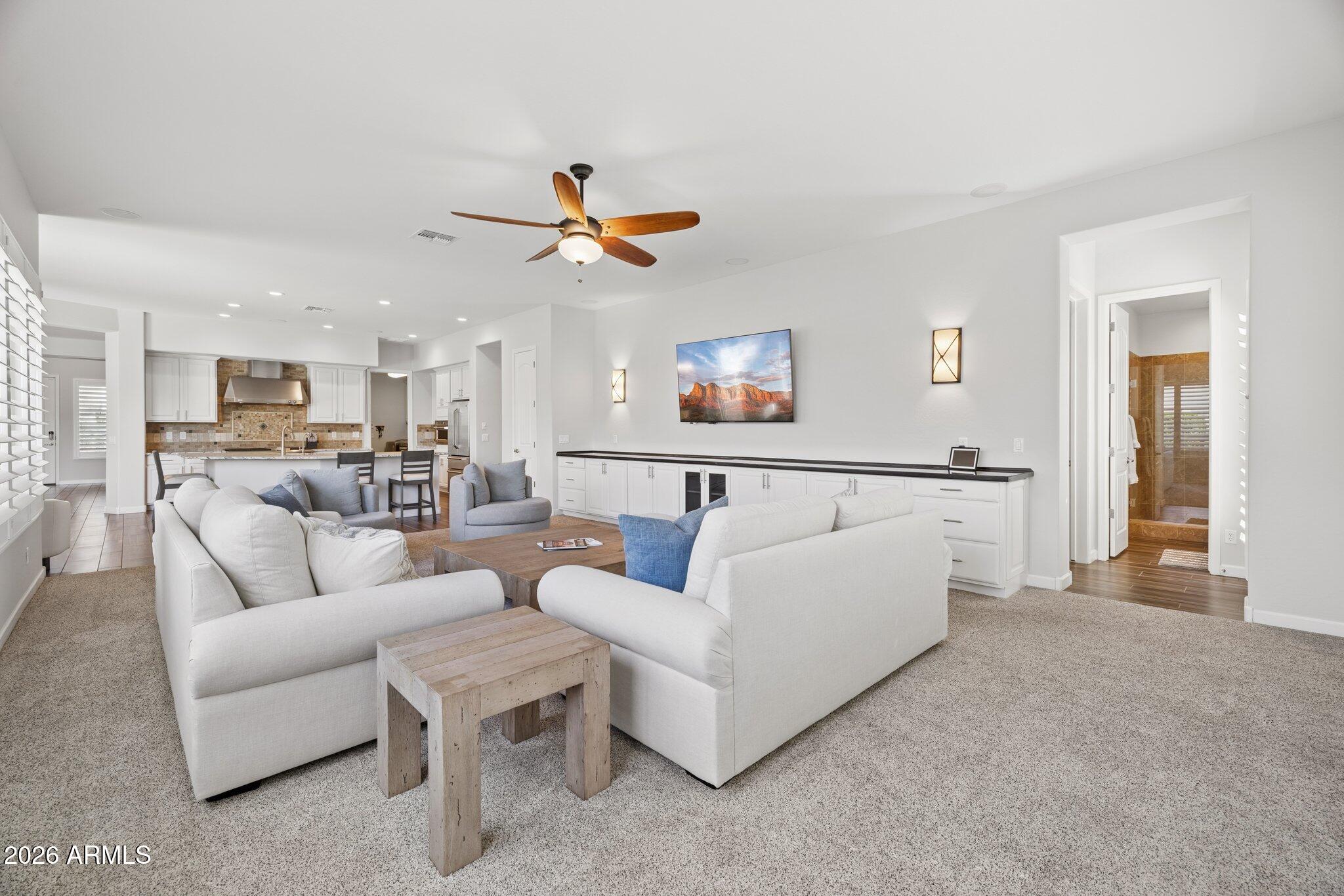 5831 E SIERRA SUNSET Trail