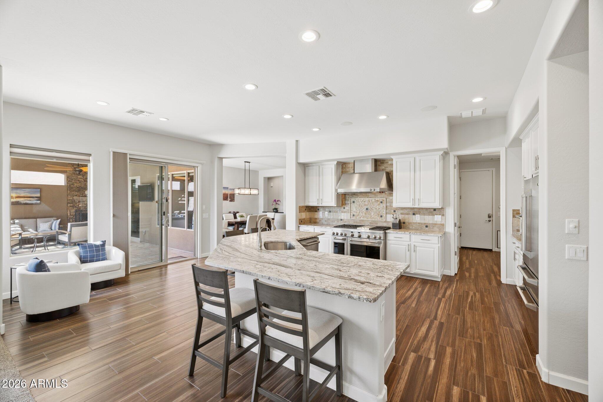 5831 E SIERRA SUNSET Trail