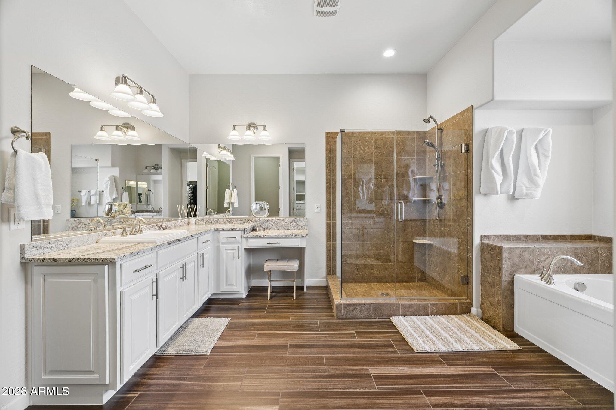 5831 E SIERRA SUNSET Trail