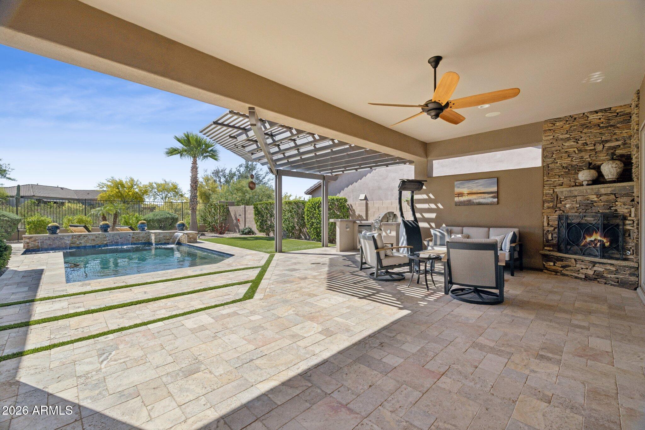 5831 E SIERRA SUNSET Trail