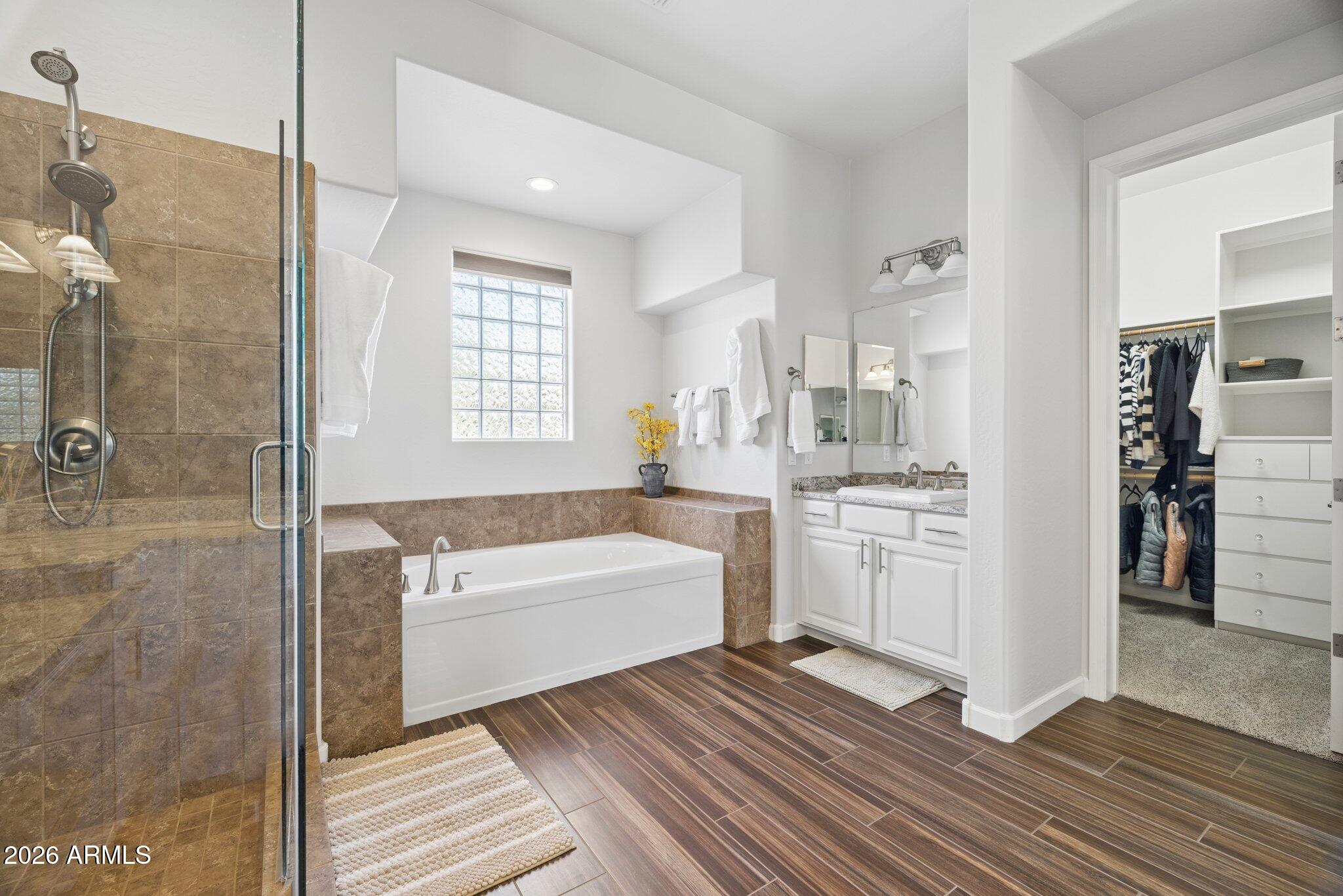 5831 E SIERRA SUNSET Trail