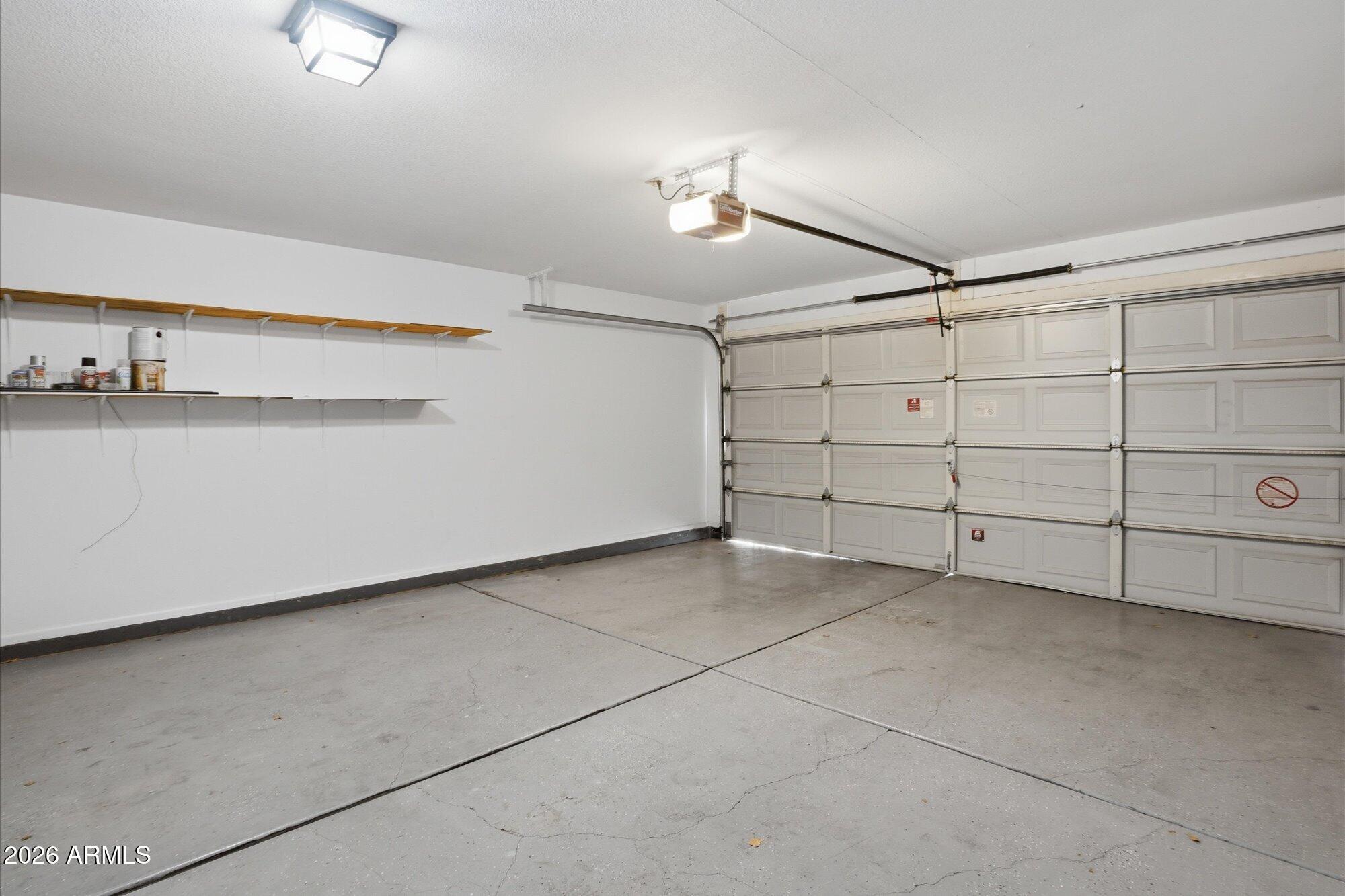 246 E VAUGHN Avenue