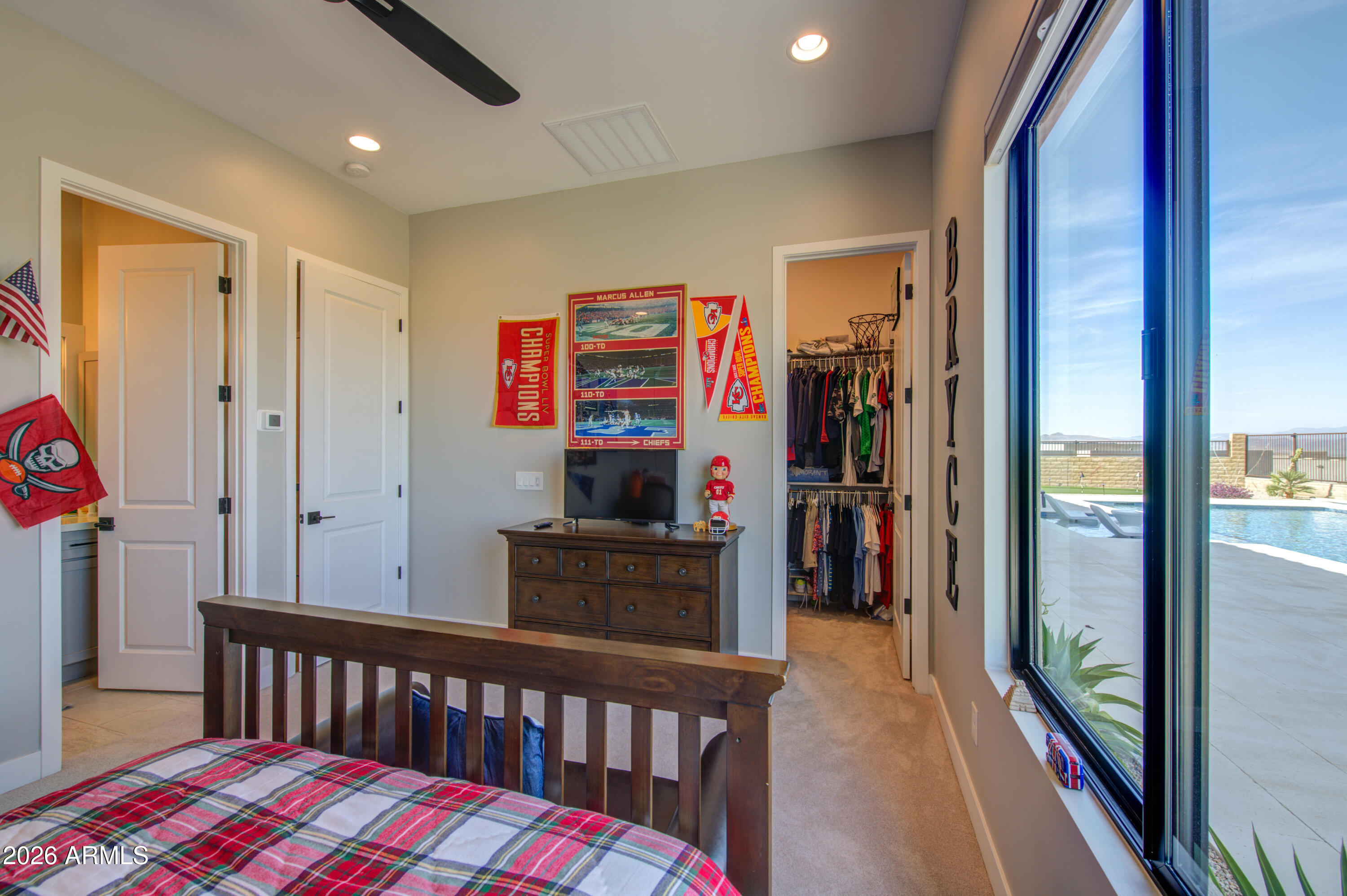 13141 E DE LA O Road
