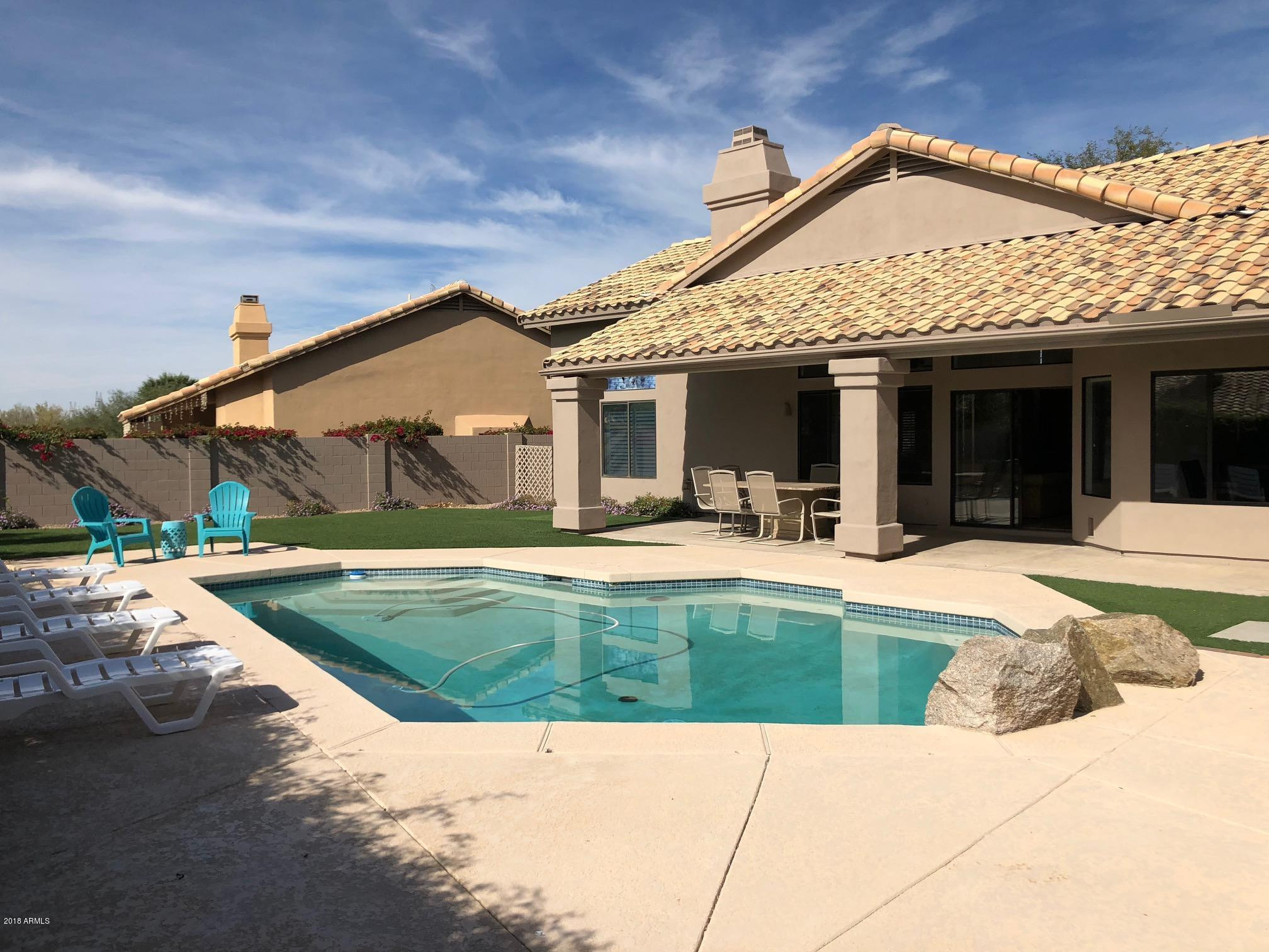 9405 E Quarry