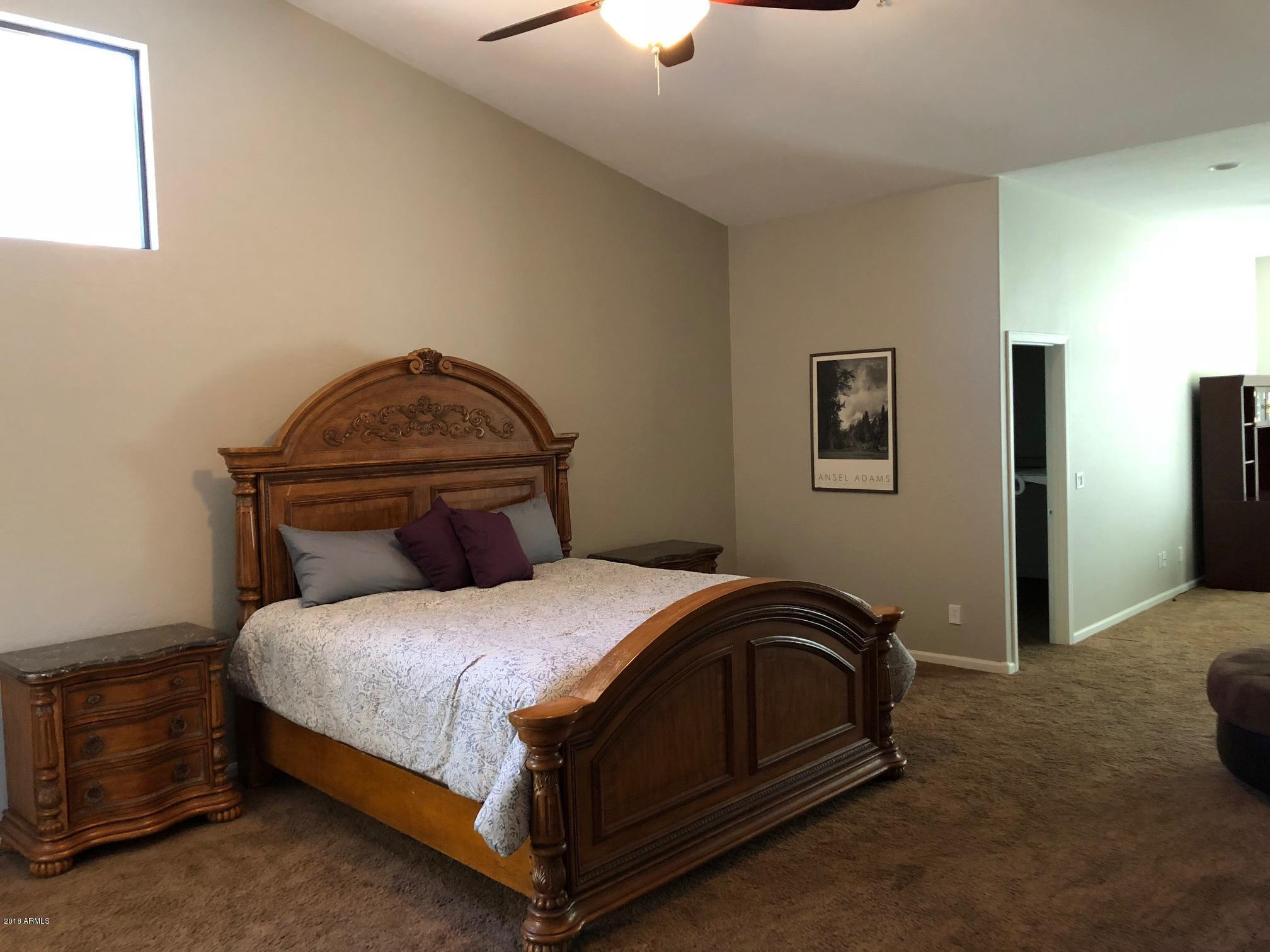 9405 E Quarry