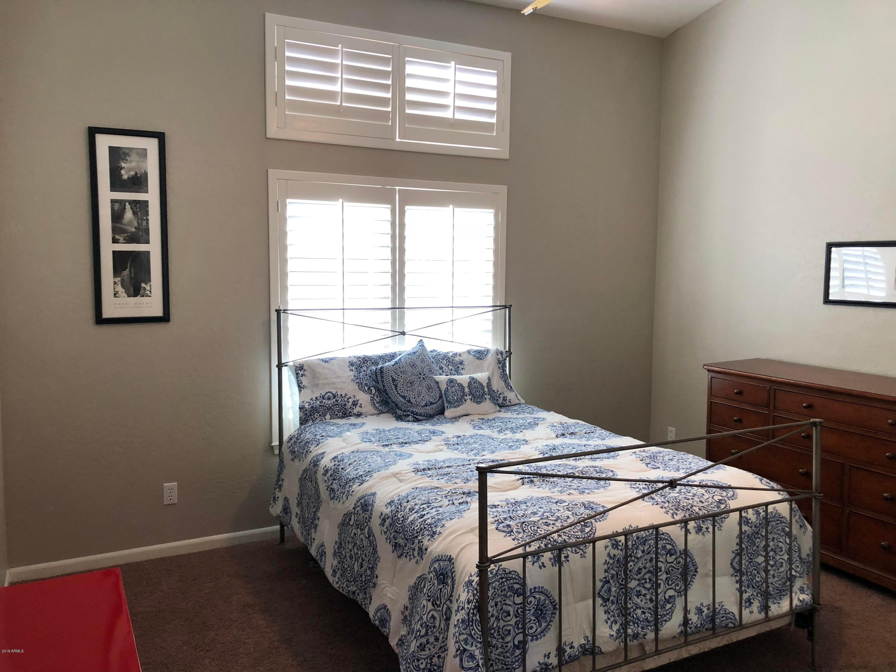 9405 E Quarry