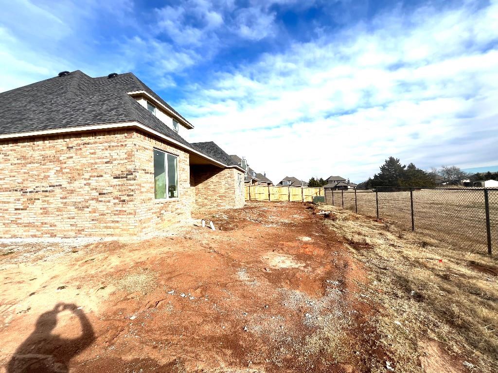 5812 NW 159th Street
