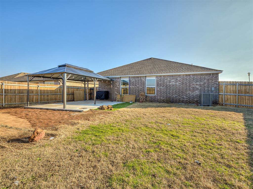 9533 NW 120th Street