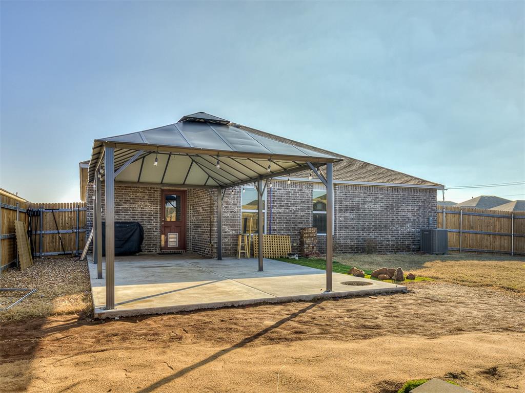 9533 NW 120th Street