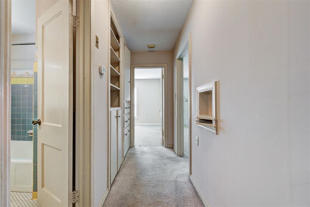 2617 NW 37th Street