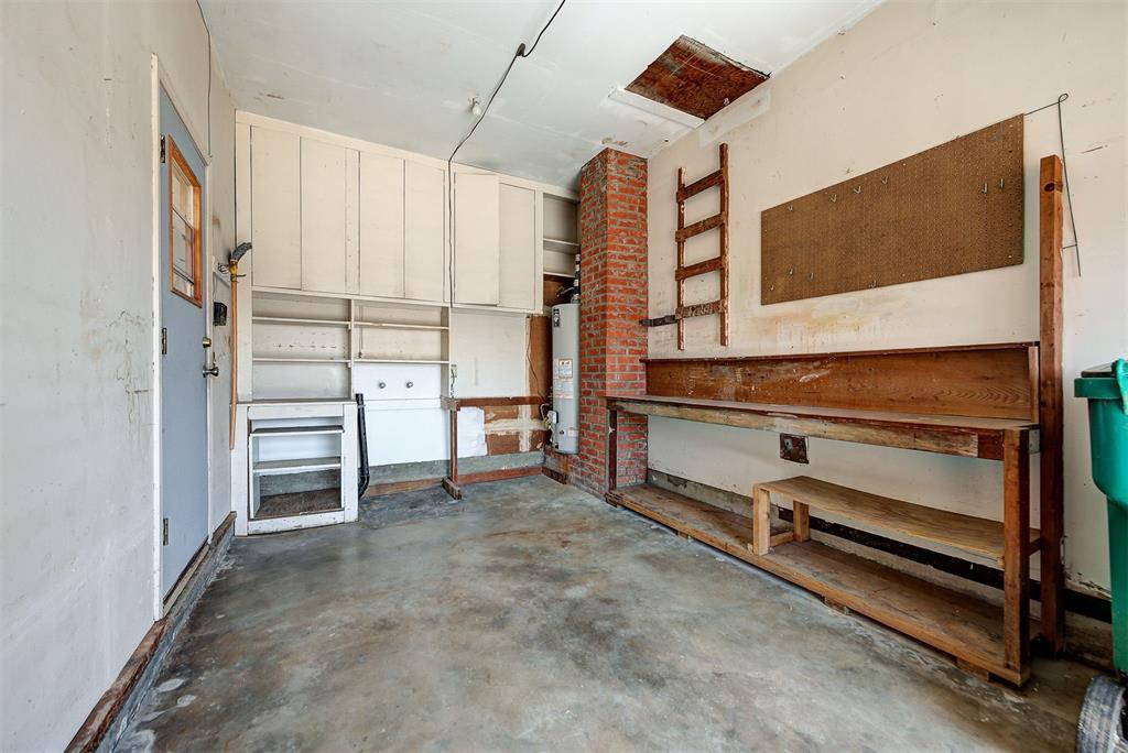 2617 NW 37th Street