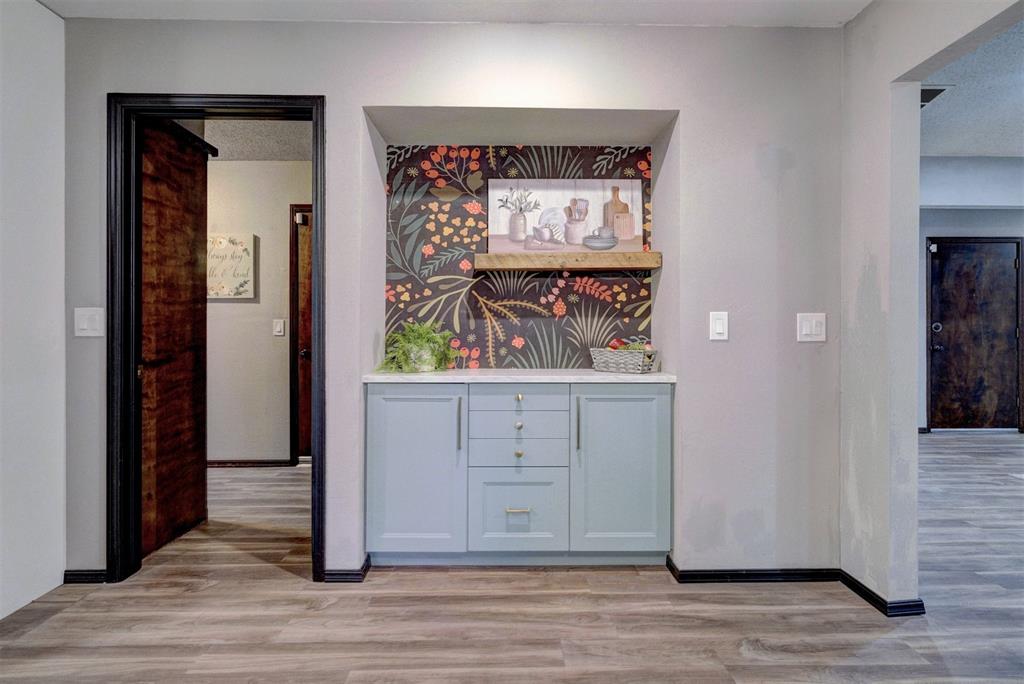 11705 Sylvester Drive