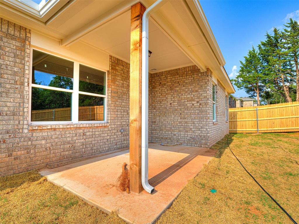 11718 Sweeping Lane