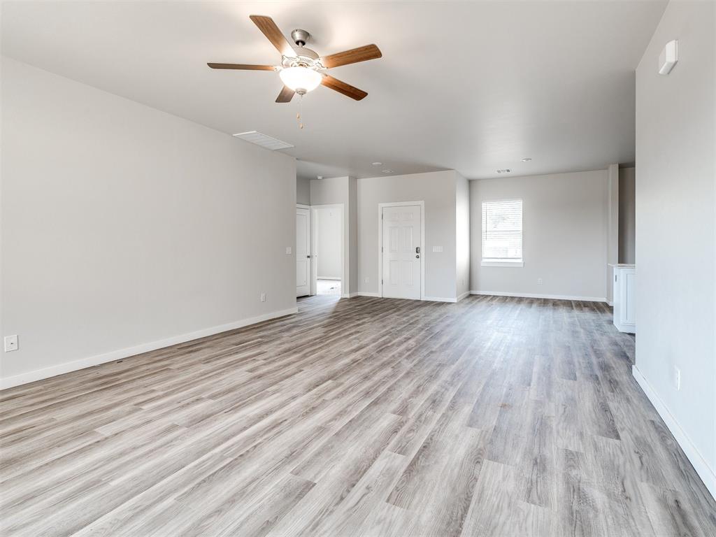 11718 Sweeping Lane
