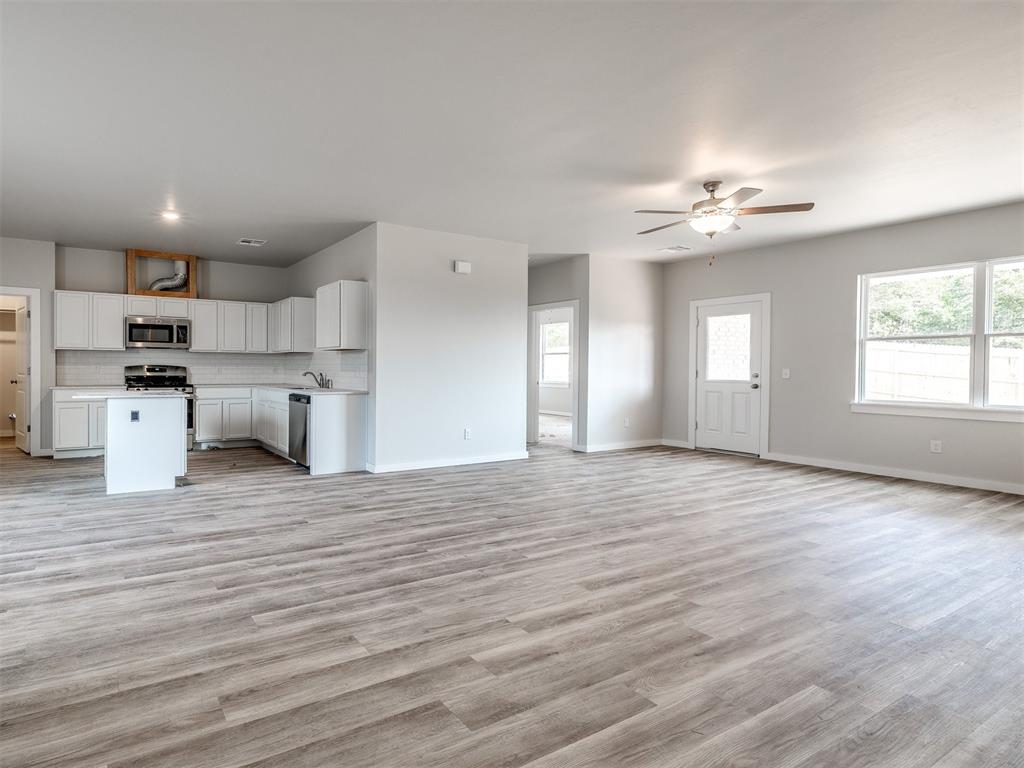 11718 Sweeping Lane