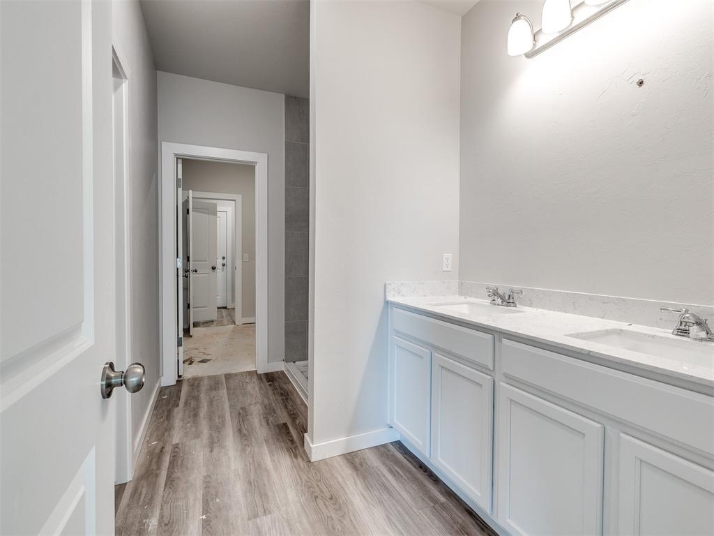 11718 Sweeping Lane