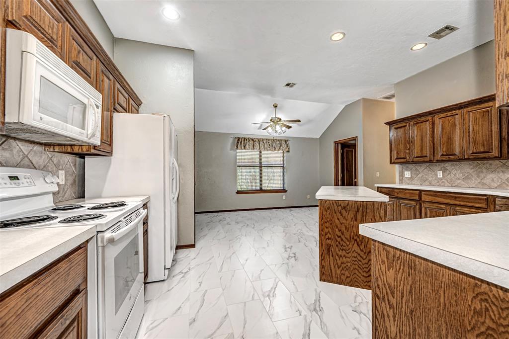 1001 Melisa Drive