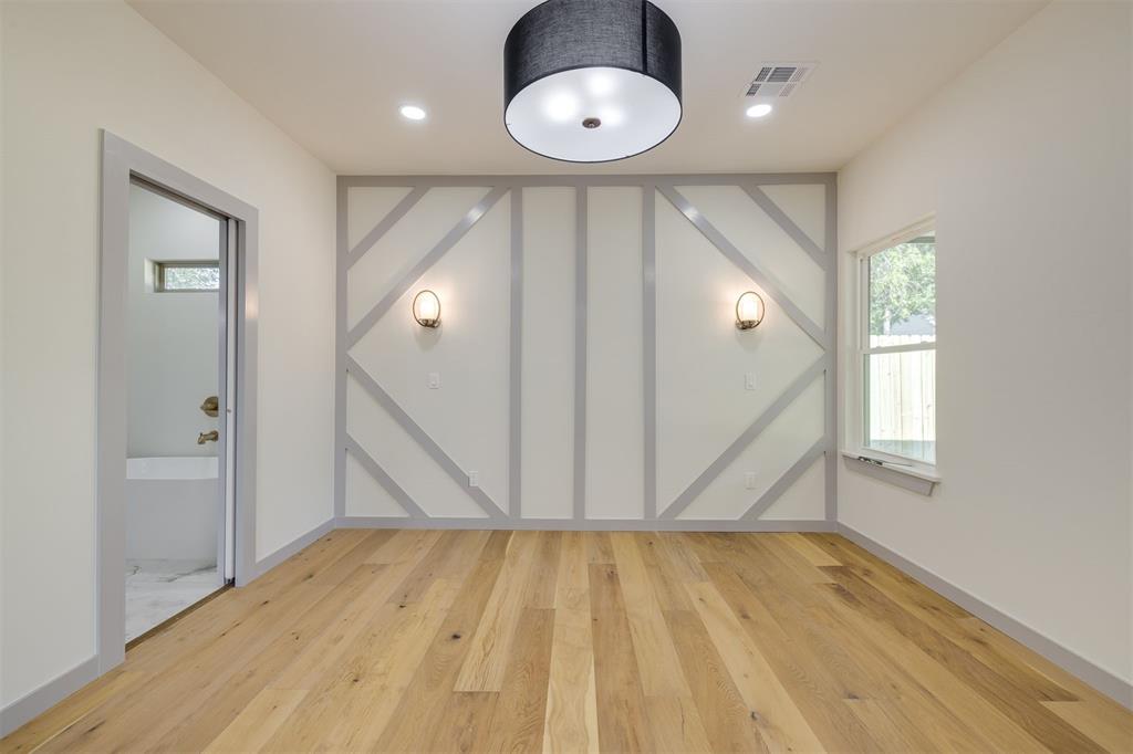 727 NW 99th Street