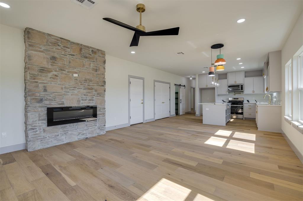 727 NW 99th Street