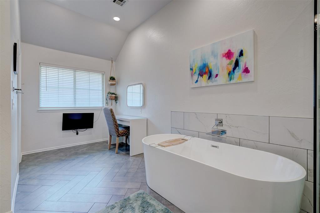 4217 NW 148th Street