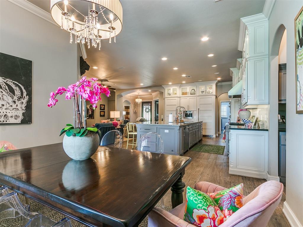 852 County Street 2921